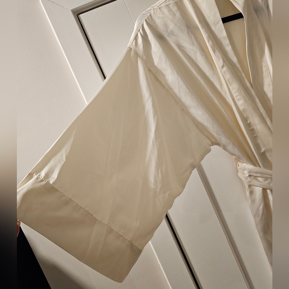Natori Robe - Picture 4 of 5
